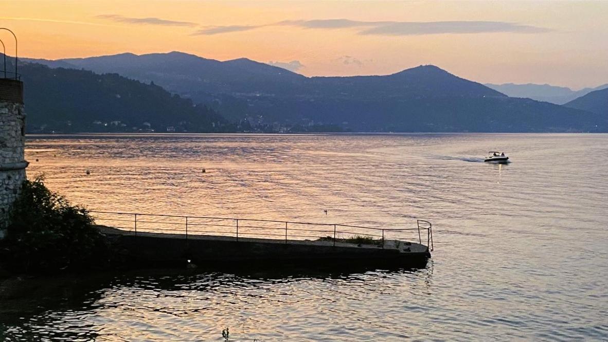 Fwl Italian Romance On The Lake Arona Eksteriør billede